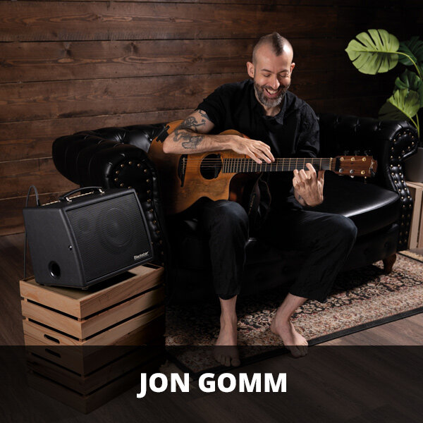 Jon Gomm
